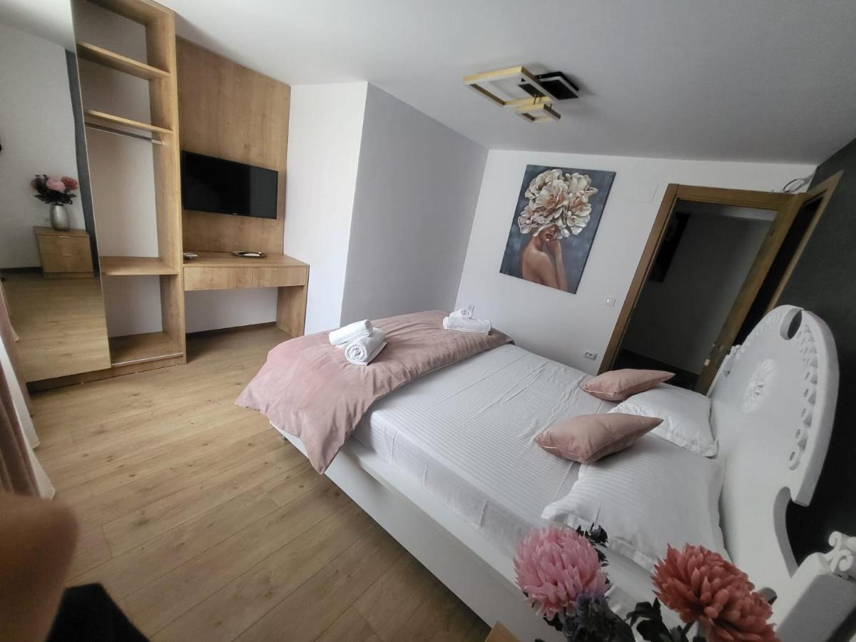 Mery'S Home Bran  Luaran gambar