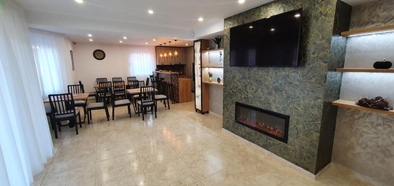 Mery'S Home Bran  Luaran gambar